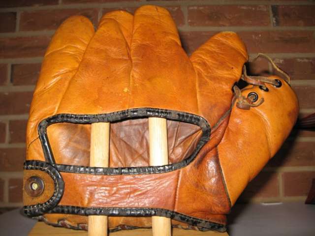 Bill McGee Lowe & Campbell 260 Back